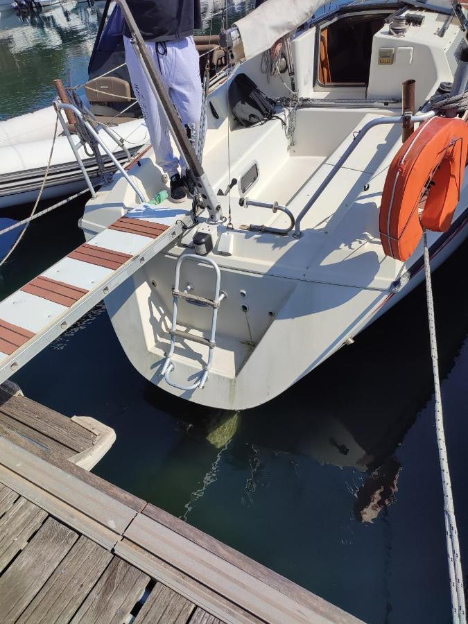 Bateau A Quai St Raphael, 4 Couchages , Voilier Etap 28I Hotel Saint-Raphael  Ngoại thất bức ảnh